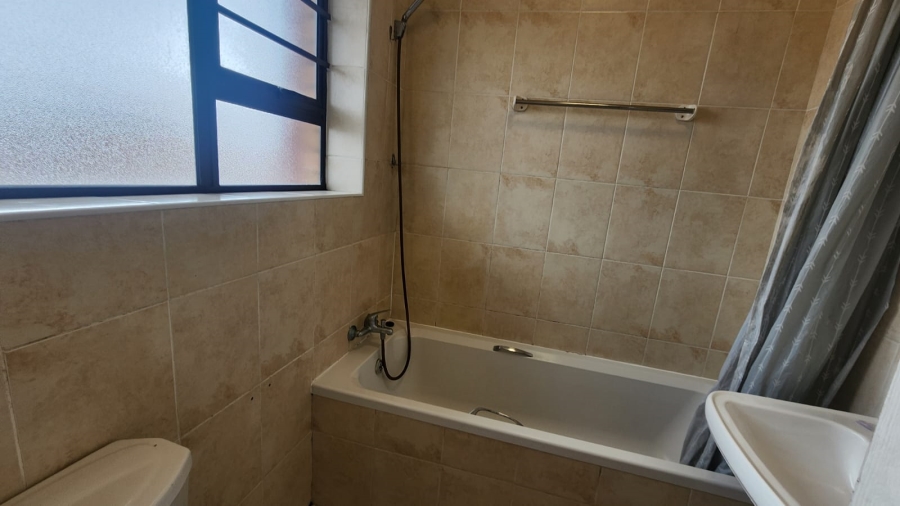 2 Bedroom Property for Sale in George East Western Cape